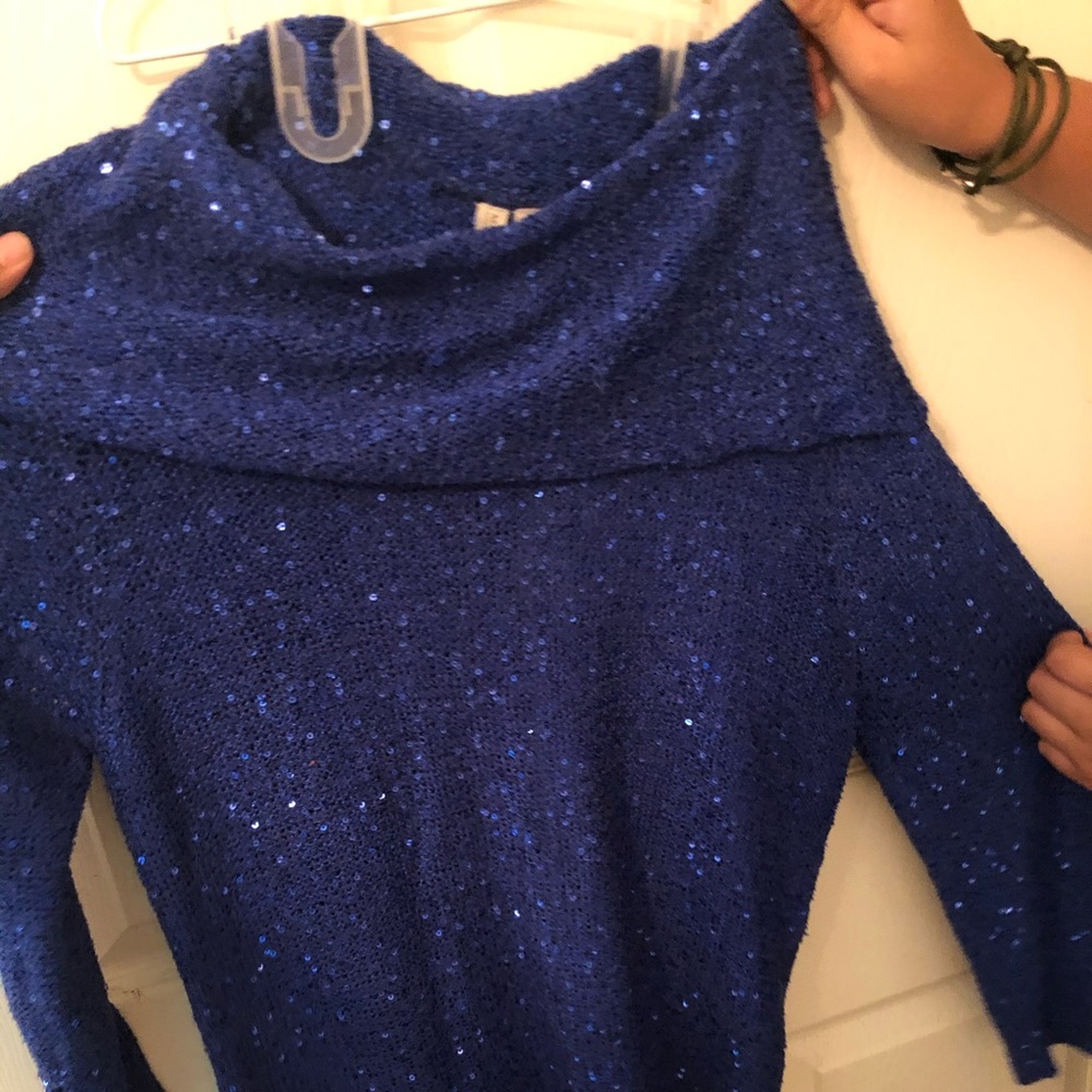 Knit sweater